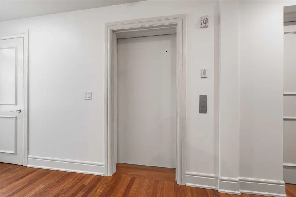 680 Princeton Way SW, #202