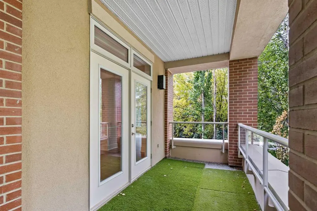 680 Princeton Way SW, #202