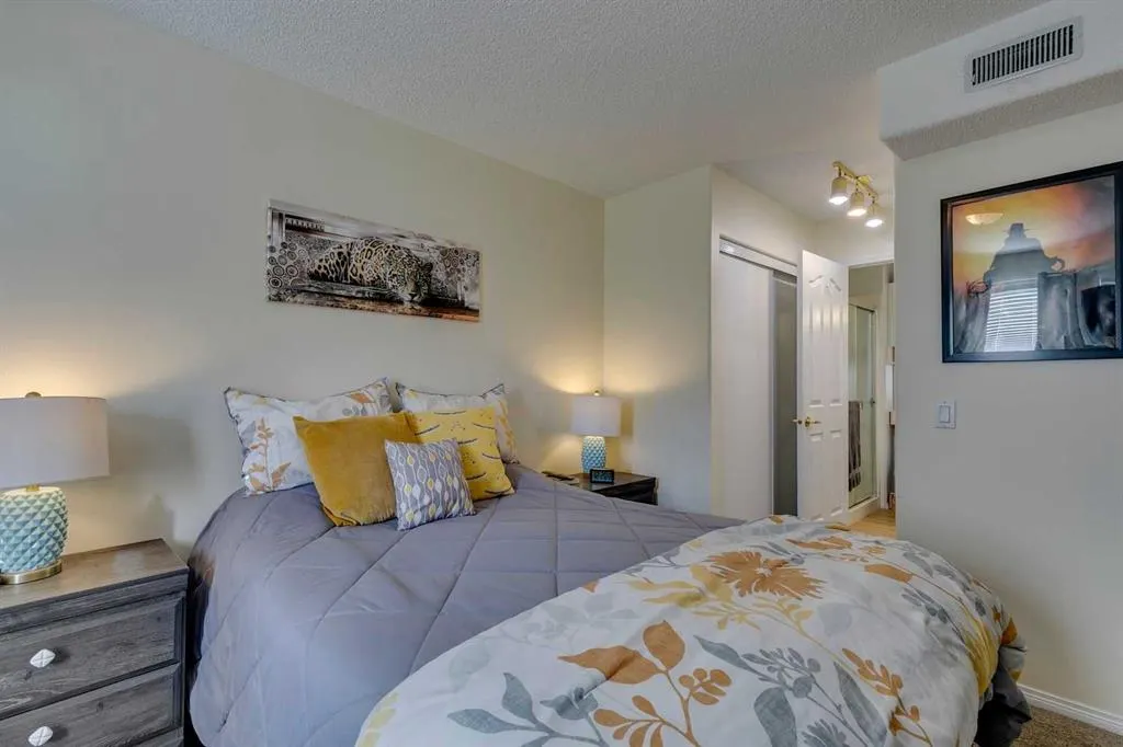 1818 Simcoe Boulevard SW, #1115