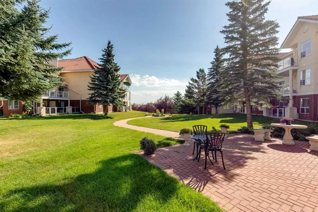 1818 Simcoe Boulevard SW, #1115