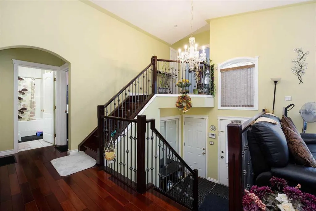 169 Fisher Crescent