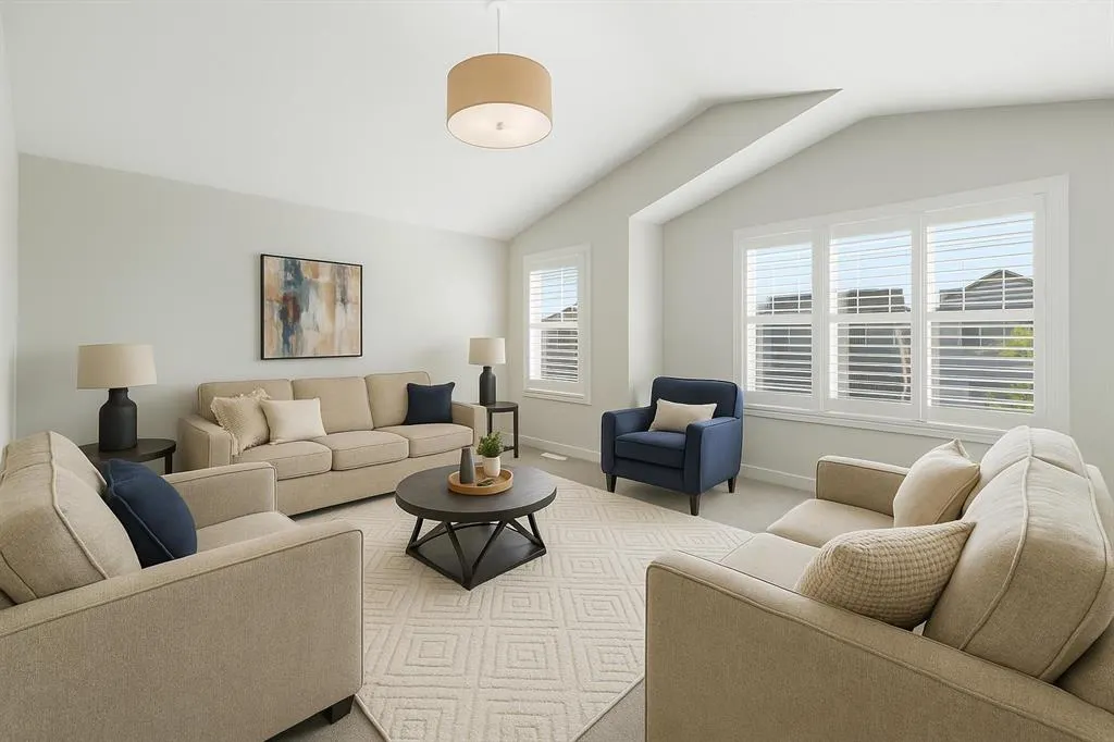 6 Cranwell Square SE