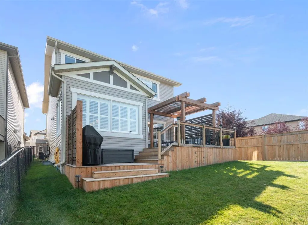 6 Cranwell Square SE