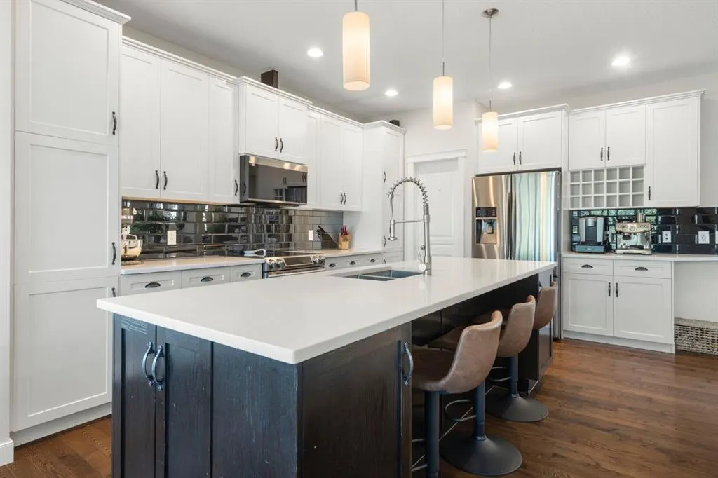 6 Cranwell Square SE