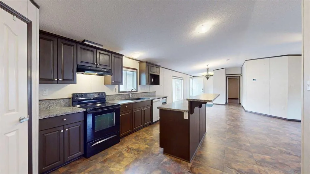 392 Gregoire Crescent