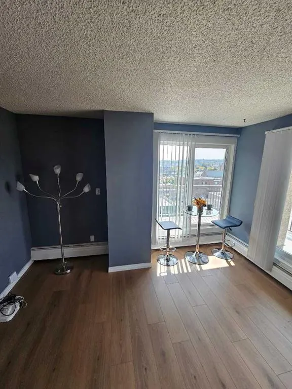 1334 12 Avenue SW, #704