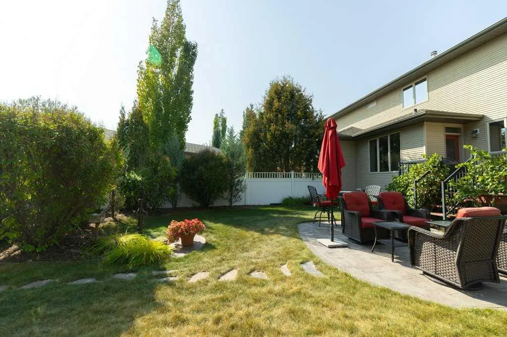 10 Argent Close