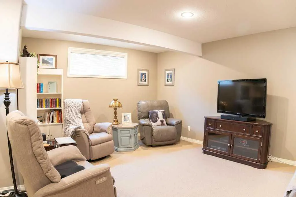 10 Argent Close