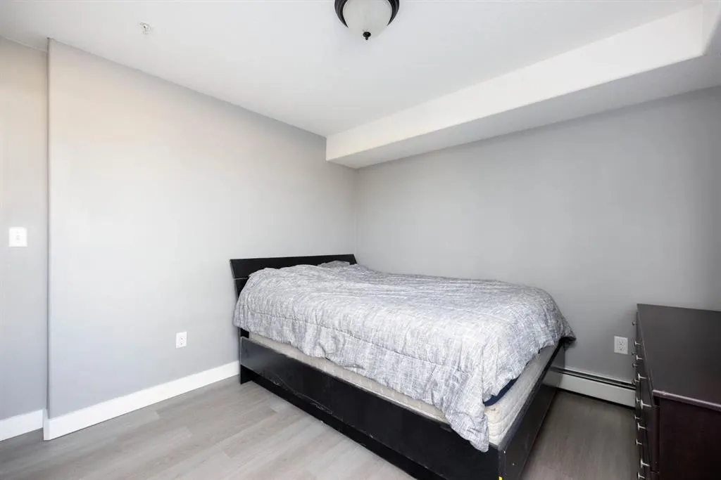 248B Grosbeak Way, #101