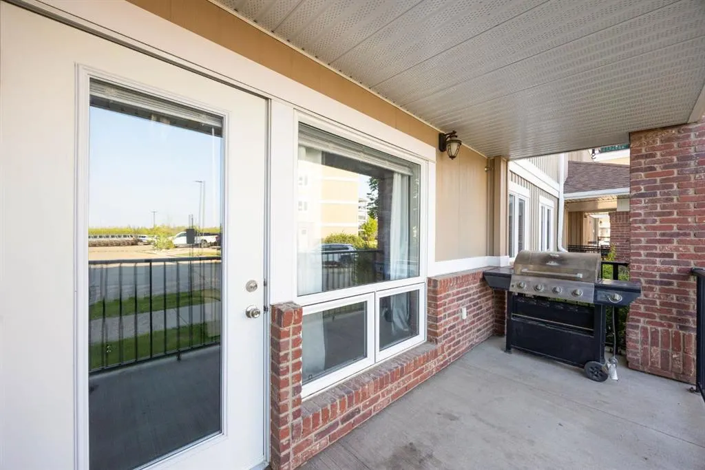 248B Grosbeak Way, #101