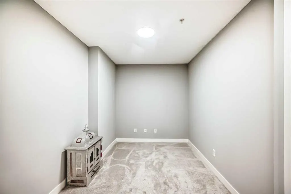 7110 80 Avenue NE, #107