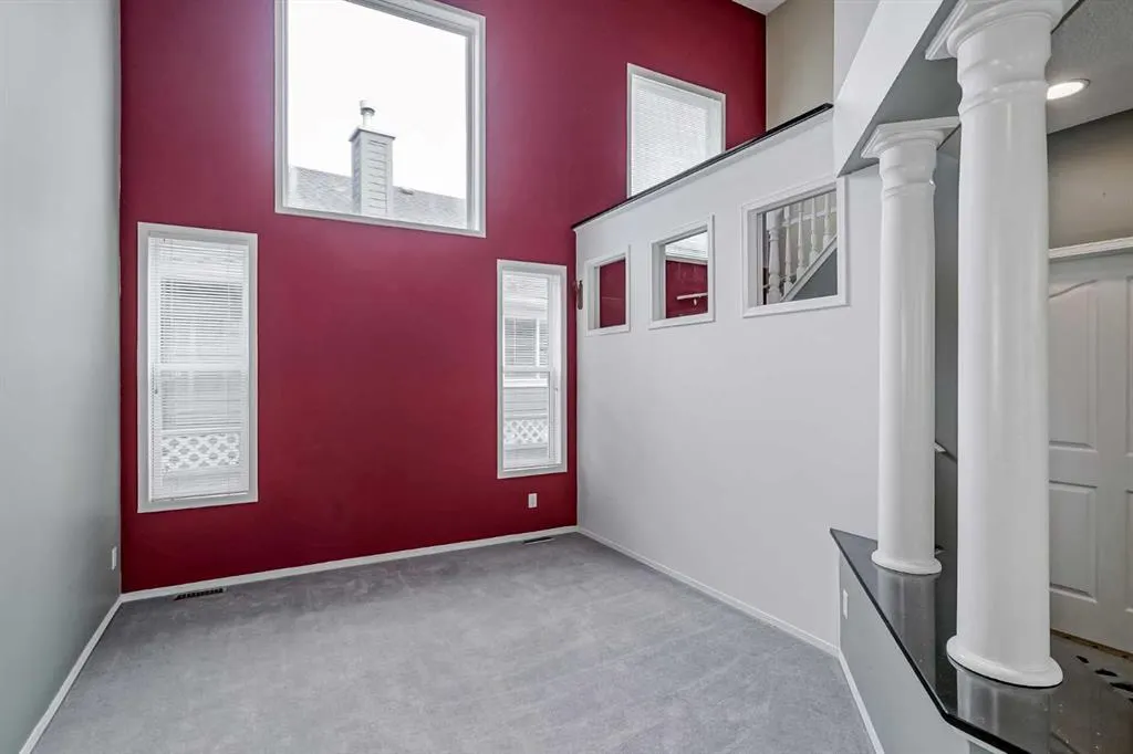 375 Douglas Glen Gardens SE