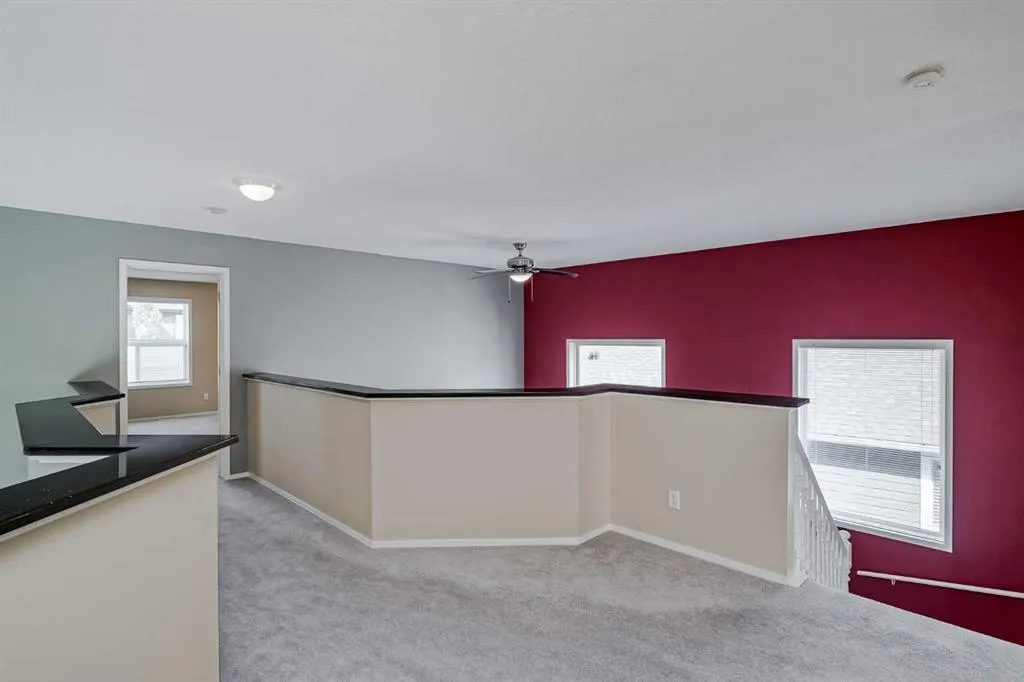 375 Douglas Glen Gardens SE