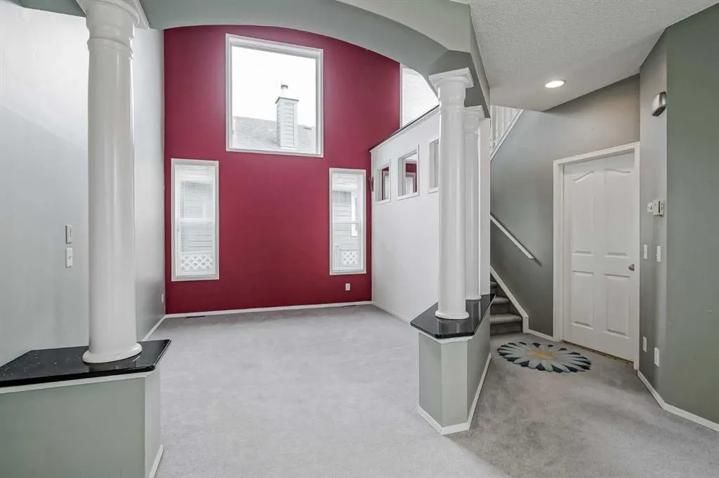 375 Douglas Glen Gardens SE