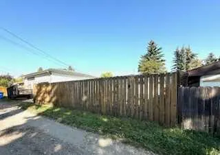 25 Rossdale Road SW