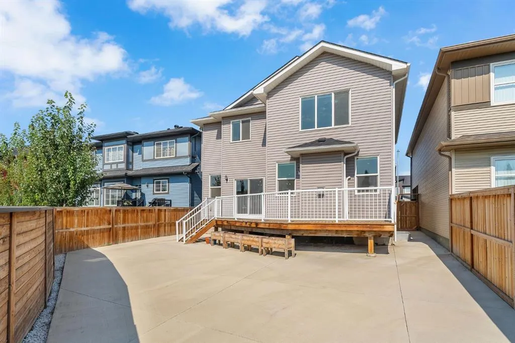 229 Walgrove Terrace SE