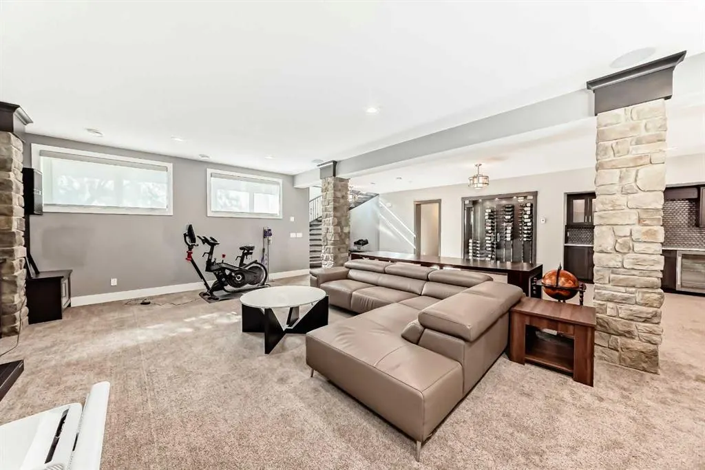 24 Rockwater Way