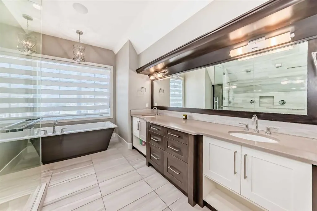 24 Rockwater Way