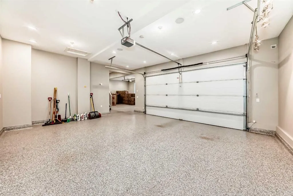 24 Rockwater Way