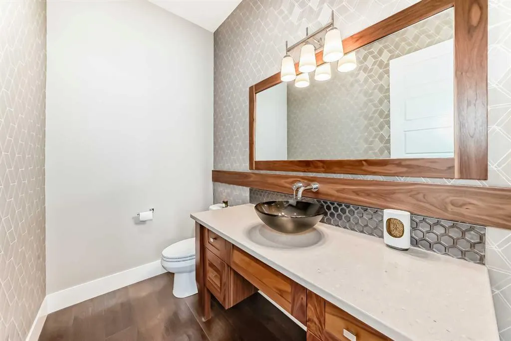 24 Rockwater Way