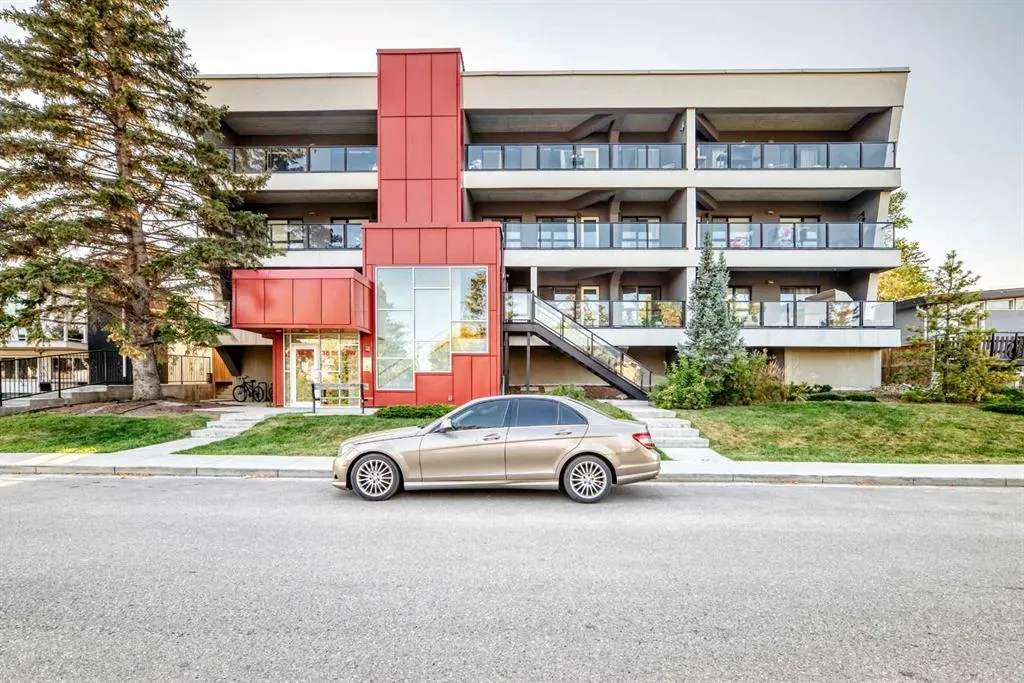 1629 38 Street SW, #102