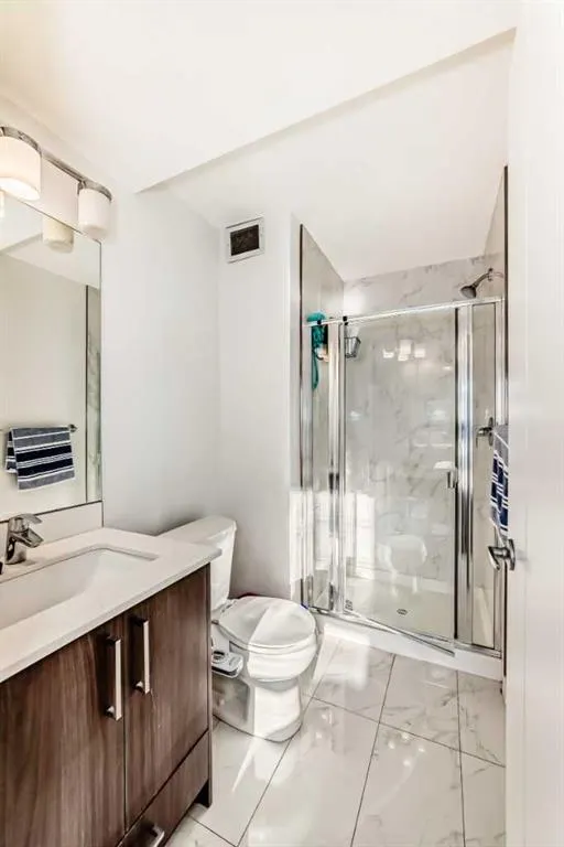 1629 38 Street SW, #102