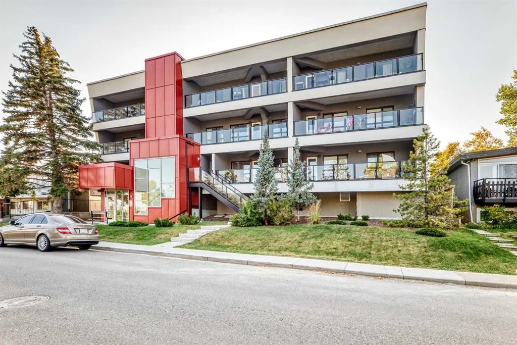 1629 38 Street SW, #102
