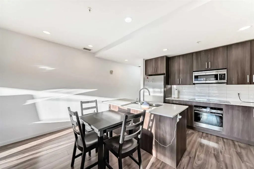 1629 38 Street SW, #102