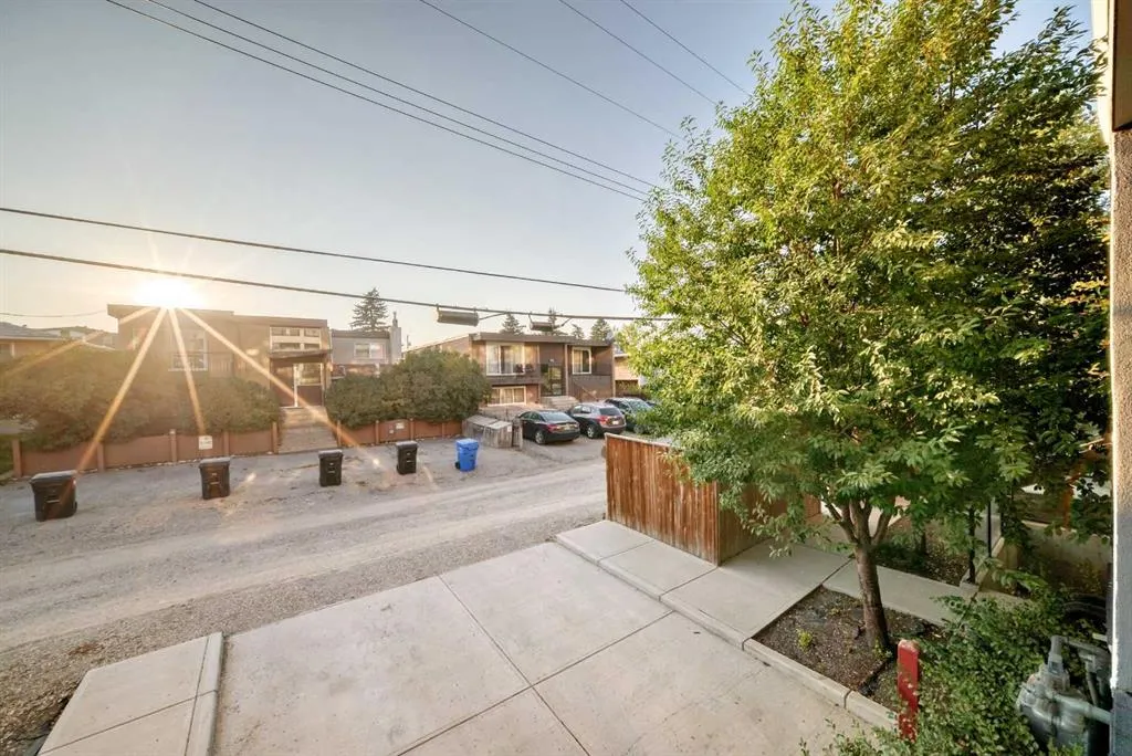 1629 38 Street SW, #102