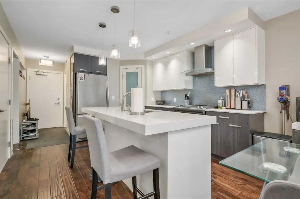 1029 15 Avenue SW, #202