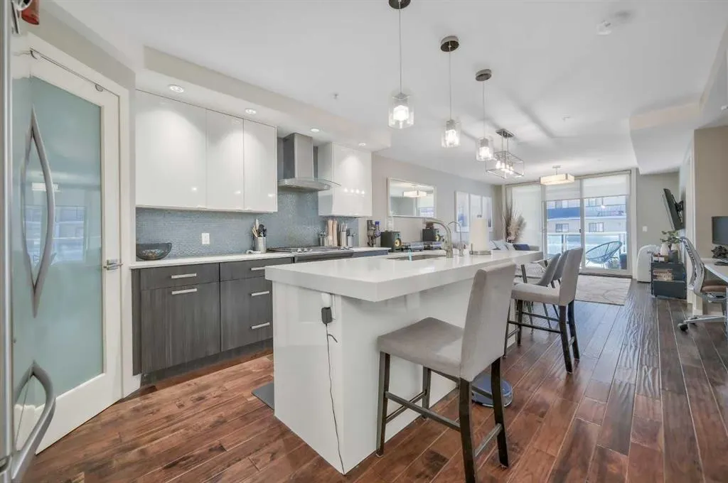 1029 15 Avenue SW, #202