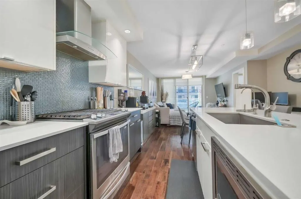 1029 15 Avenue SW, #202