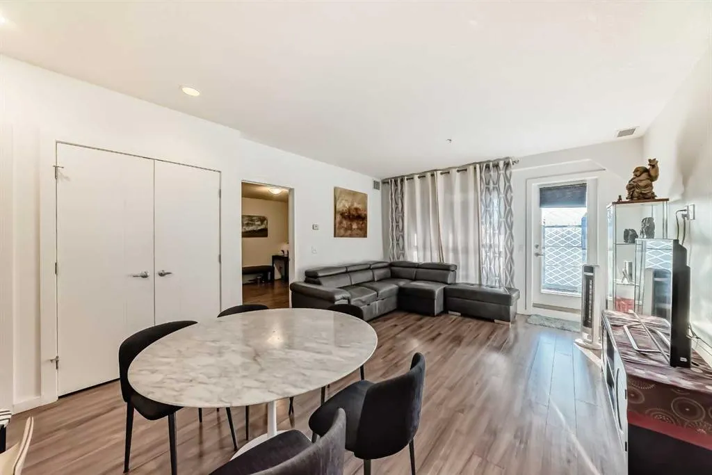 1629 38 Street SW, #202