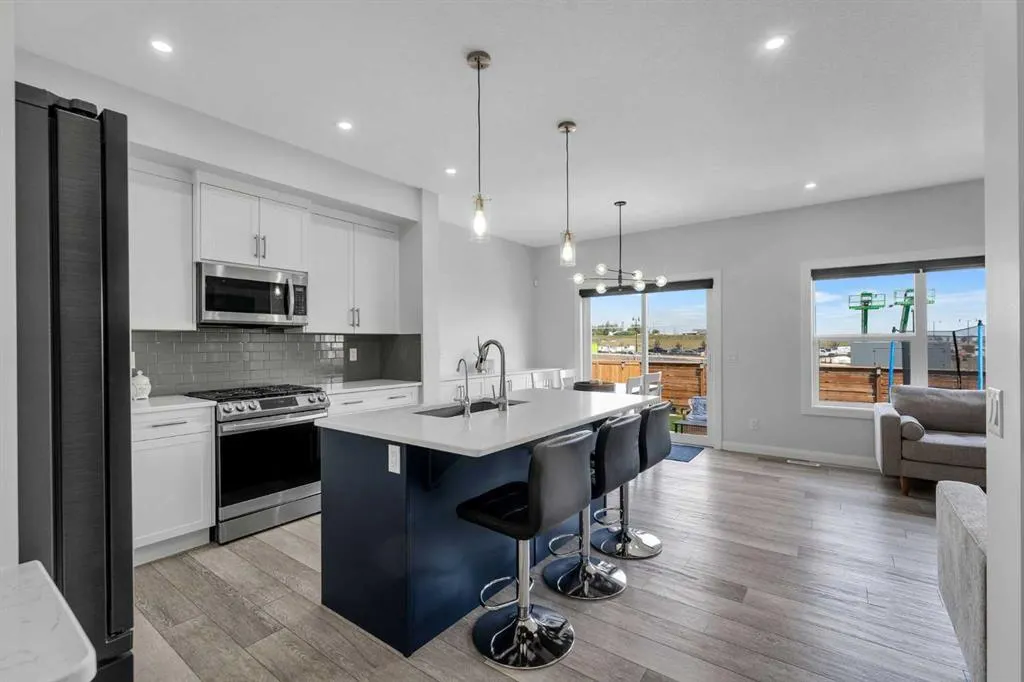 383 Dawson Harbour Court