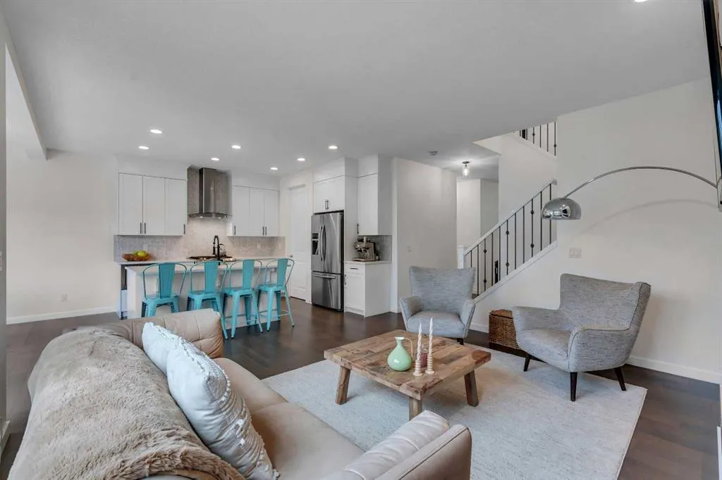 26 Cranbrook Cove SE