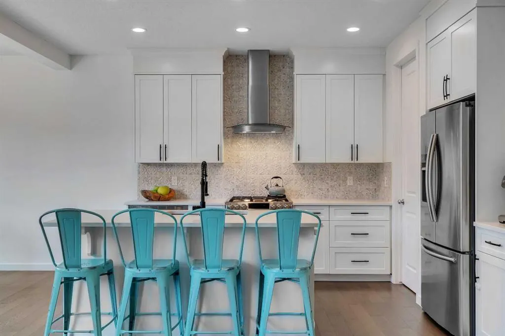26 Cranbrook Cove SE