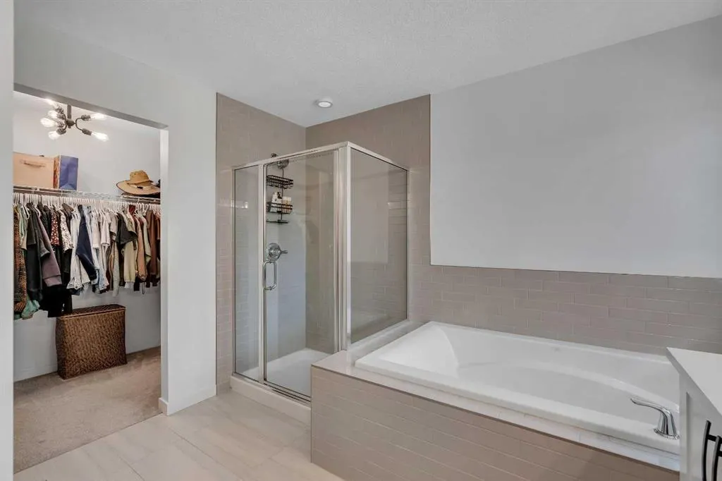 26 Cranbrook Cove SE
