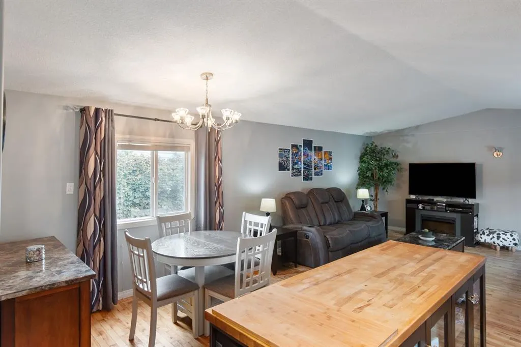 4 Birch Close