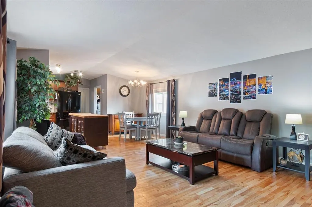 4 Birch Close