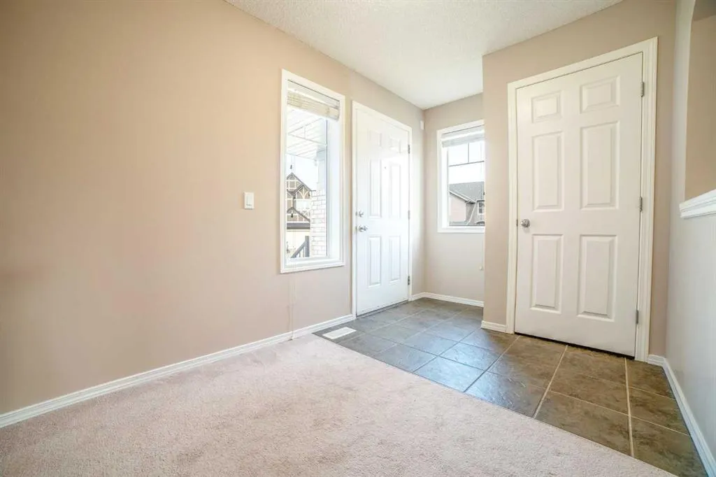 91 Cougartown Close SW