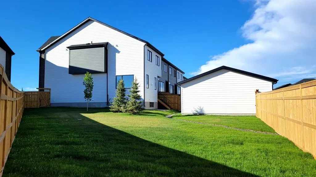 1125 Harmony Heath
