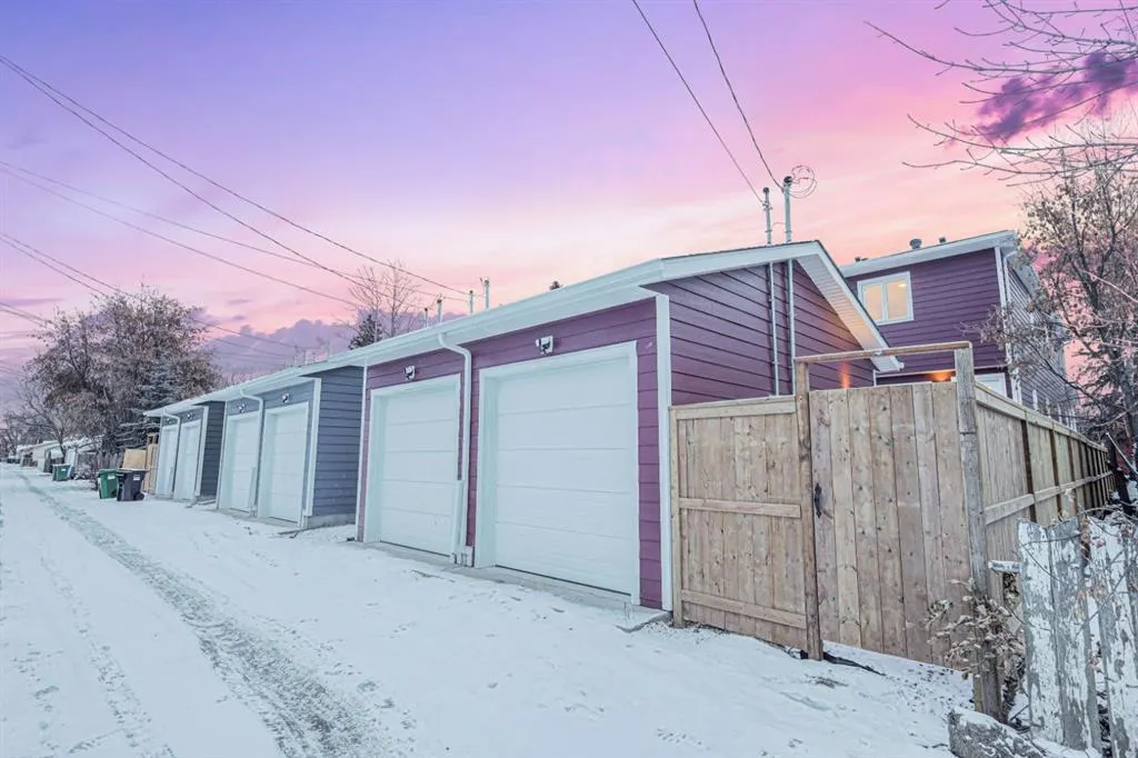 426 13 Avenue NE, #2