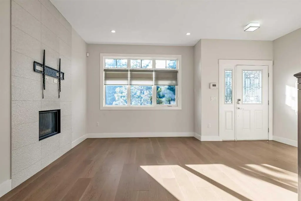 1936 26 Street SW, #1