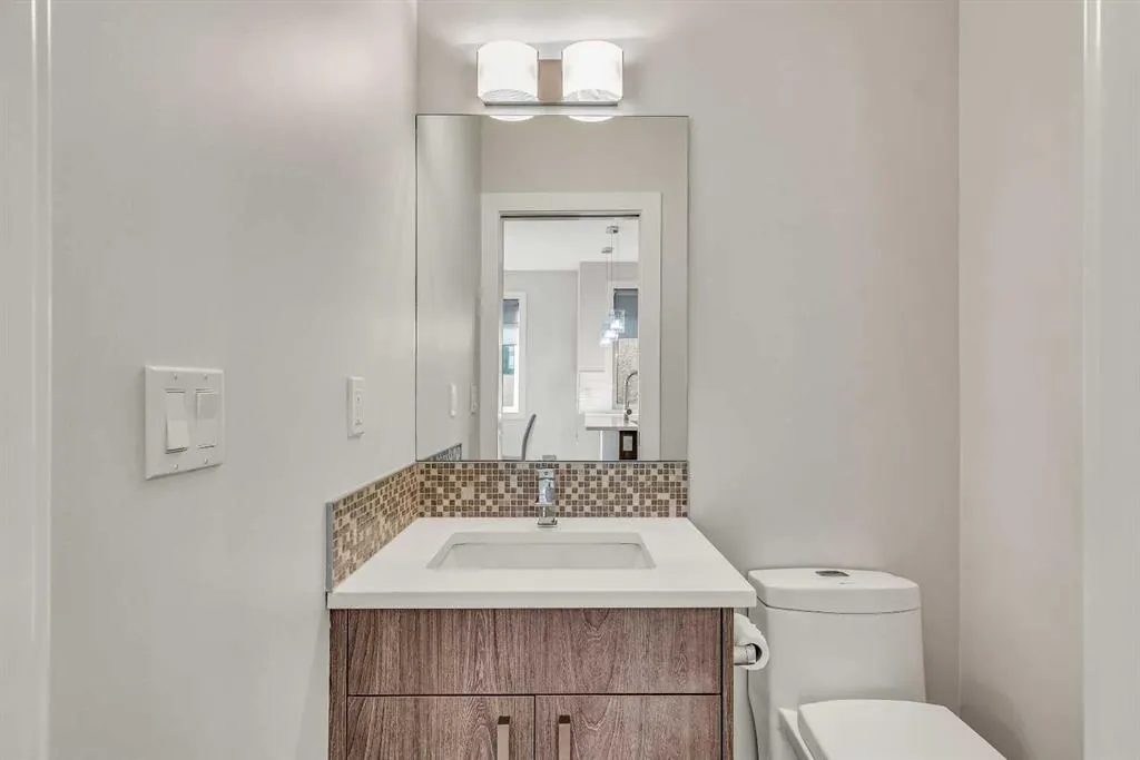 1936 26 Street SW, #1