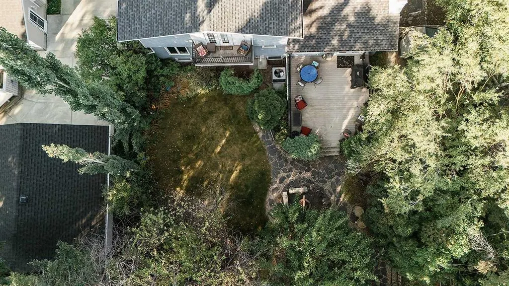 65 Pamely Avenue