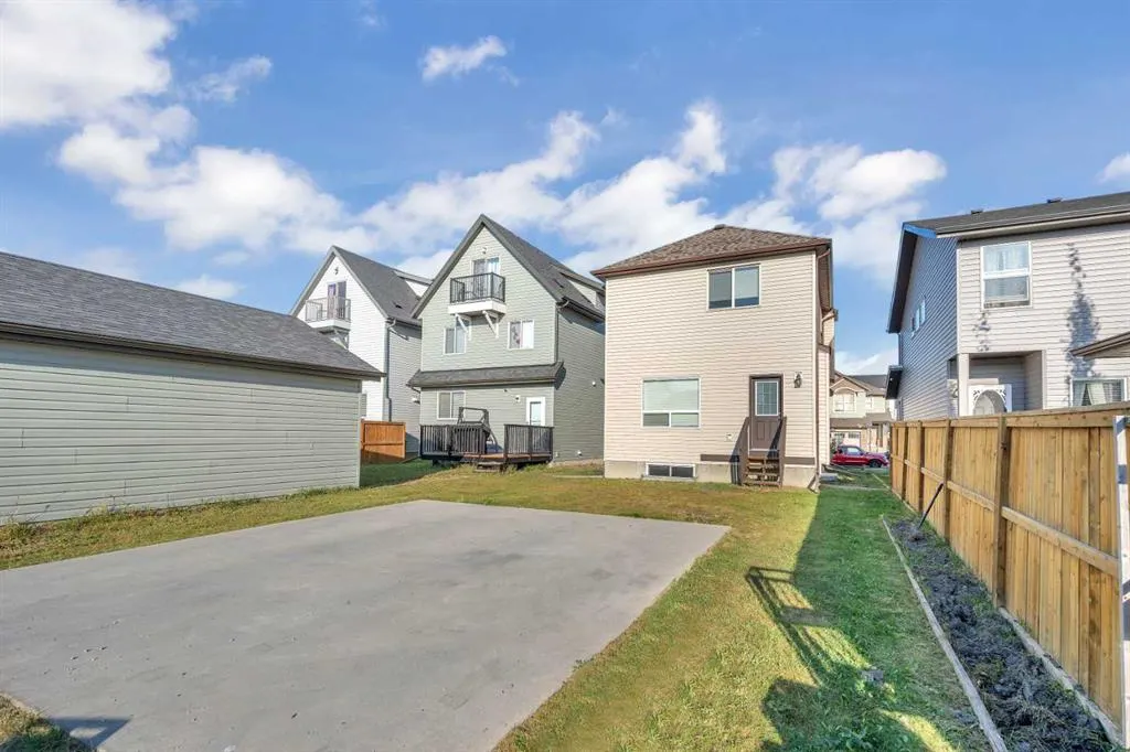 176 Skyview Point Road NE