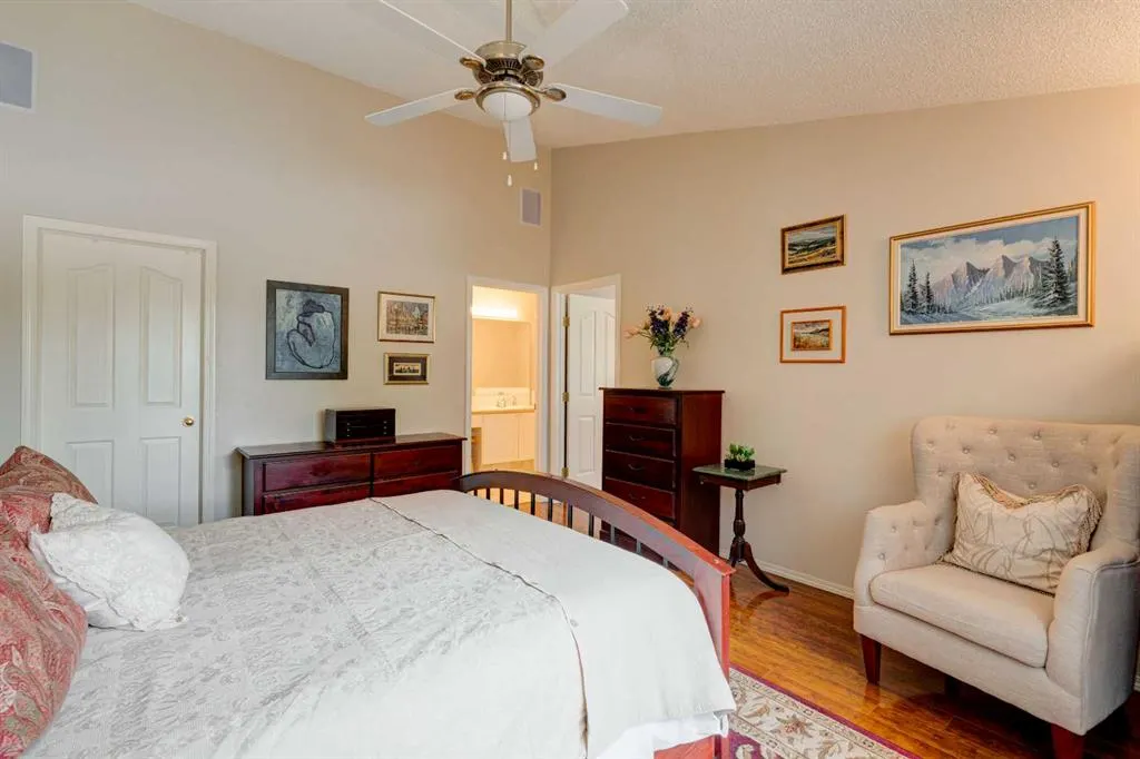 83 Mt Douglas Villas SE