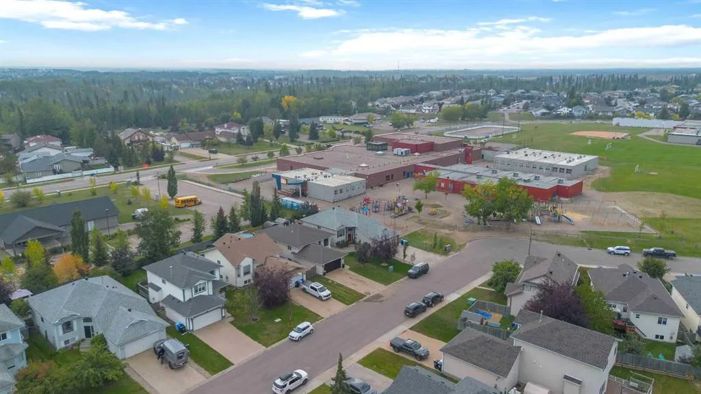 120 Brebeuf Crescent