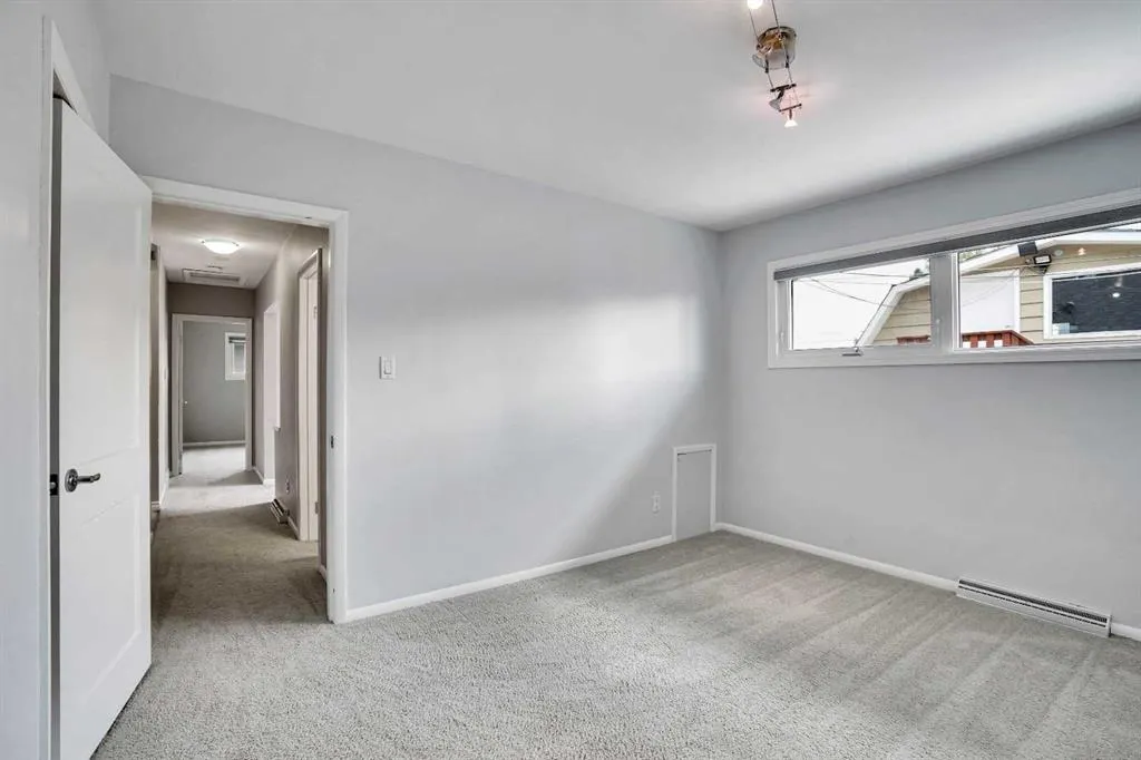 88 Westwood Drive SW