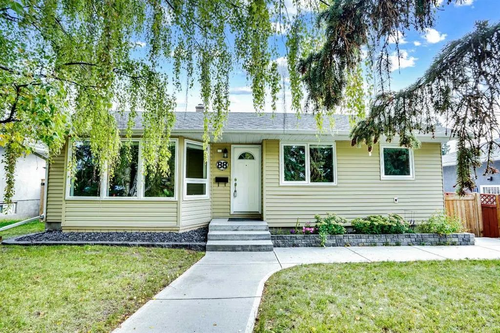 88 Westwood Drive SW